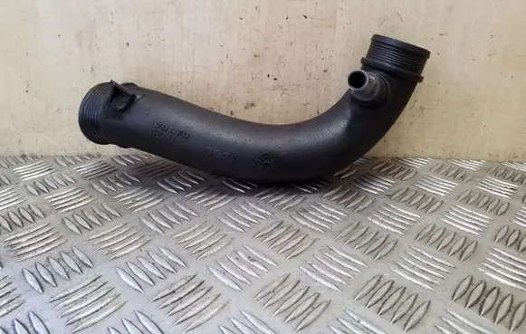 Volvo XC90 Turbo air intake inlet pipe/hose 30714480