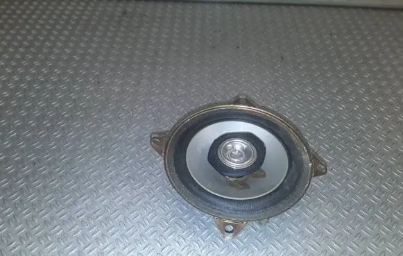 Volkswagen Transporter - Caravelle T4 Panel speaker 