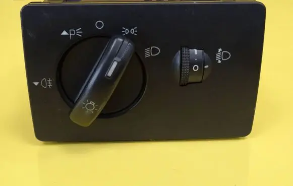 Ford Focus Light switch 7M5T13A024EA