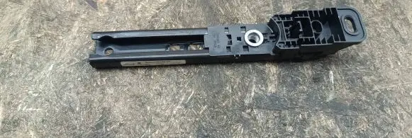 Jaguar XF X250 Seat belt height adjuster 8X23F611C46AC 34033824 340508