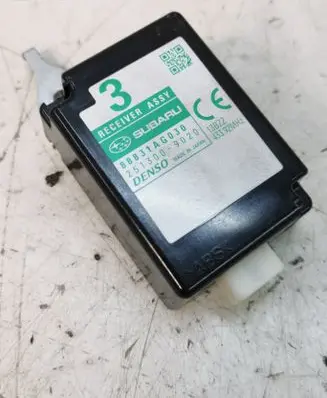Subaru Outback Antenna control unit 88831AG030 2513009020