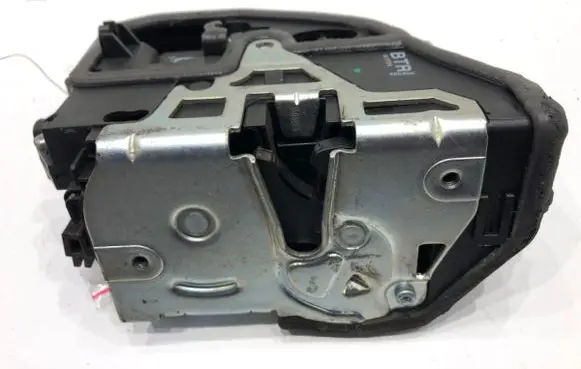 BMW 3 E90 E91 Front door lock 7059974