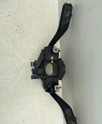 Volkswagen Golf V Wiper turn signal indicator stalk/switch 1K0953503GL 1K0953519H 01203514