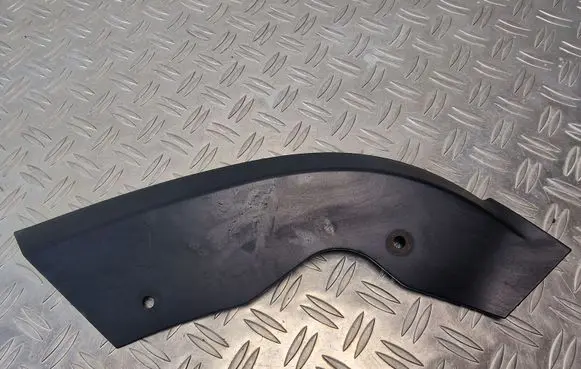 Volkswagen Transporter - Caravelle T5 Under headlight/headlamp trim 7H0805583