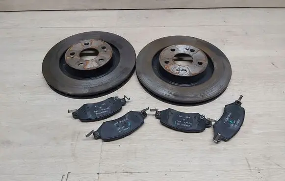 Chery Omoda 5/C5 Brake discs and calipers set 