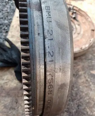 BMW 3 E90 E91 Dual mass flywheel LUK 21217568006H