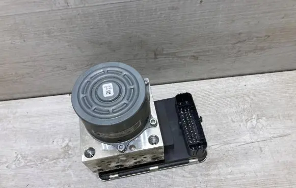 BMW X1 F48 F49 ABS Pump 5A1BBD3 10091965493 28516541153