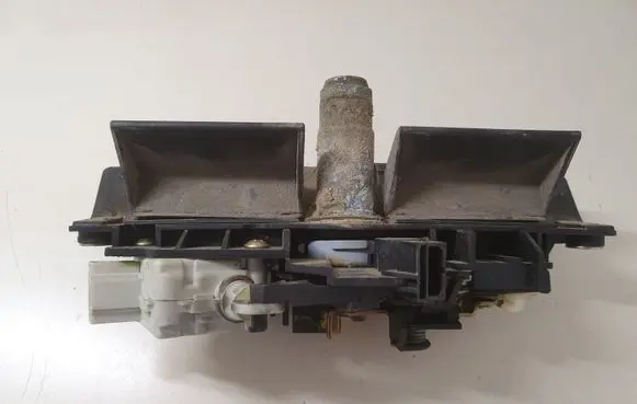 Audi A6 S6 C5 4B Tailgate exterior lock 4B0827565 8D9827565