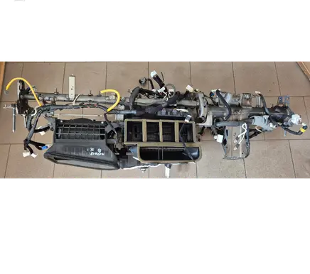 Hyundai i30 Dashboard cross member/frame bar 