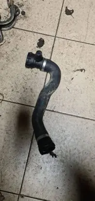 BMW 5 GT F07 Engine coolant pipe/hose 7800099