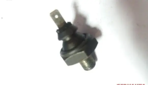 Audi A4 S4 B5 8D Coolant temperature sensor 