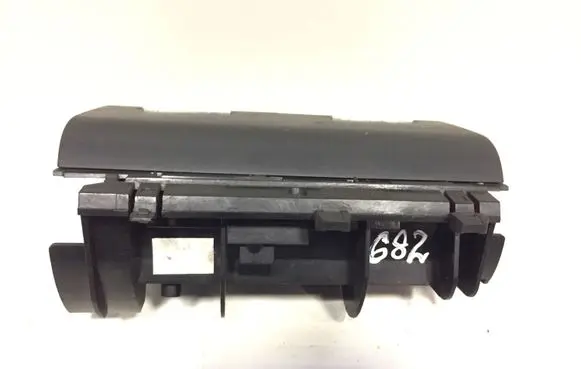 Ashtray (front)