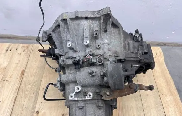 Toyota Corolla E120 E130 Manual 6 speed gearbox 