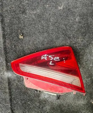Audi A5 8T 8F Tailgate rear/tail lights 8T0945093