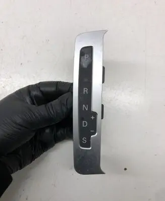 Audi A6 S6 C6 4F Gear shift selector indicator 4F1713463D