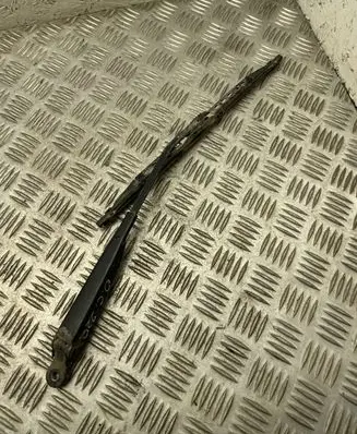 Opel Combo C Rear wiper blade arm 09225630