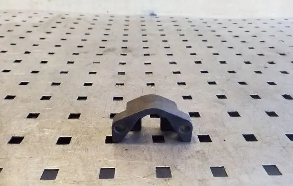 BMW X3 E83 Fuel Injector clamp holder