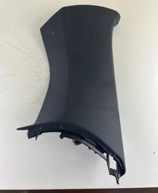 (C) pillar trim