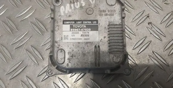 Toyota Prius+ (ZVW40) Headlight ballast module Xenon 8596747020 3550079678