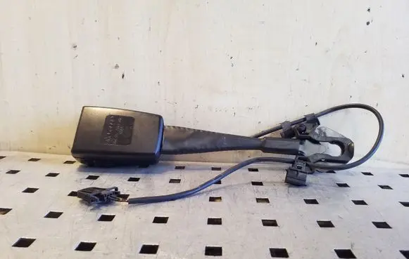 Audi A5 Sportback 8TA Front seatbelt buckle 8K0857755F