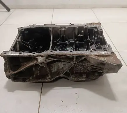 Renault Master III Oil sump 8200805682