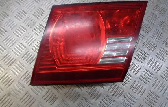 KIA Magentis Rear/tail lights