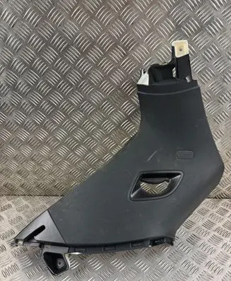 Audi Q7 4M (D)pillar trim (top) 4M0867245B