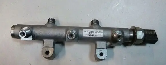 Audi A6 S6 C7 4G Fuel main line pipe 04L906054