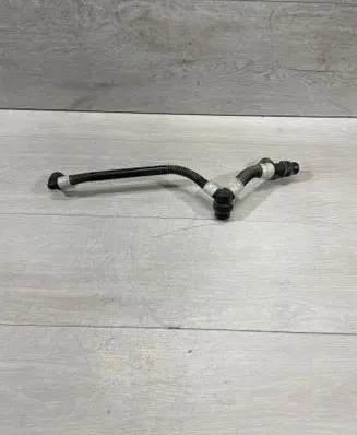 Tesla Model 3 Engine coolant pipe/hose 107757700f