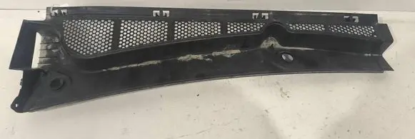 Citroen Berlingo Wiper trim 9816567880