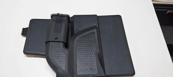 Jeep Grand Cherokee WL Battery box tray cover/lid P6MN69TX7AA 6MN69TRMAA 6MN69TX7AA