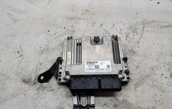 Volvo XC40 Engine control unit/module 32255068 P0032255068 0261S21545