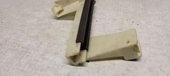 Citroen C5 Front door windshield rail 