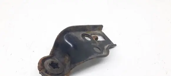 Toyota Avensis T250 Radiator mount bracket