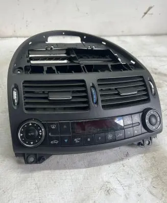 Mercedes-Benz E W211 Climate control unit 2118300685 00072302