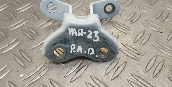 Toyota Yaris XP210 Front door lower hinge 