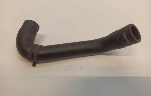 Porsche Boxster 987 Engine coolant pipe/hose 99657258305