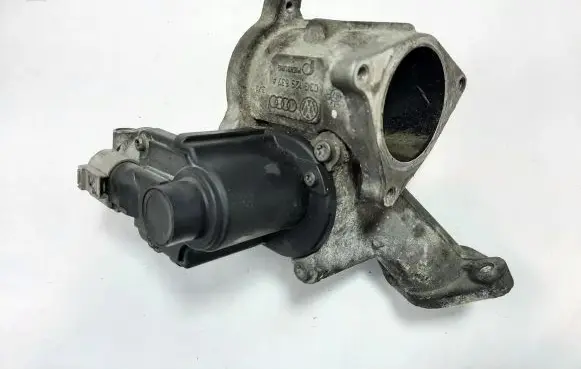 Skoda Fabia Mk2 (5J) EGR valve 03G129637A