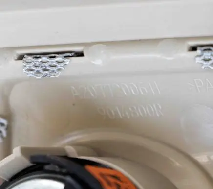 Mercedes-Benz E A207 Front door speaker