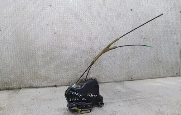 Toyota Corolla E120 E130 Rear door lock