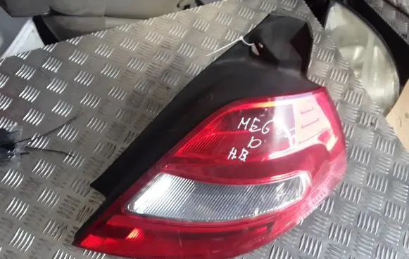 Renault Megane II Rear/tail lights 8200413216