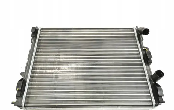 Renault Clio II Coolant radiator 732720