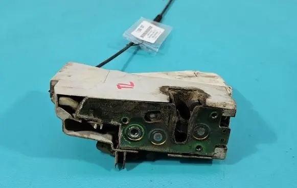 Seat Alhambra (Mk1) Rear door lock 93BG-220A20-DD IMPRK1539197