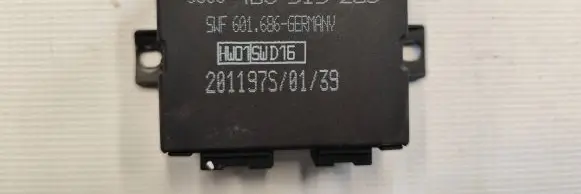 Audi A6 S6 C5 4B Parking PDC control unit/module 4B0919283 201197S HU019UD16