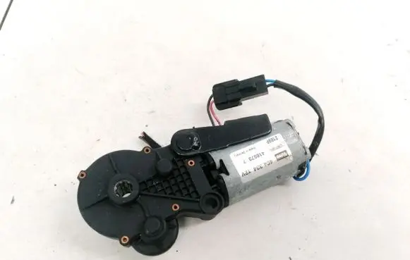 Nissan X-Trail T30 Seat adjustment motor 40433412V 4165737