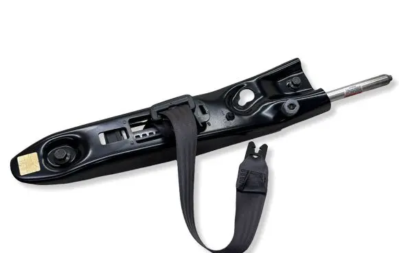 Volvo XC90 Front seatbelt 8619630