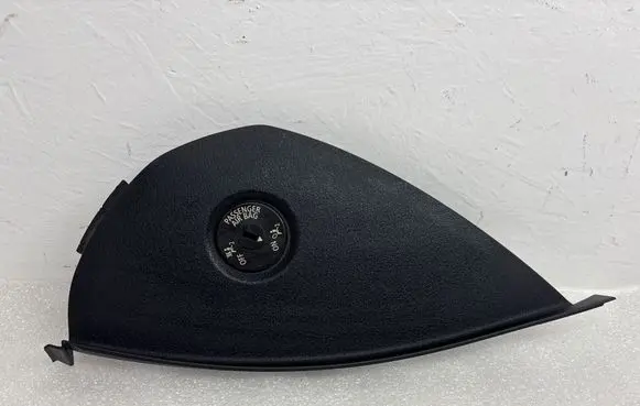 Dashboard side end trim