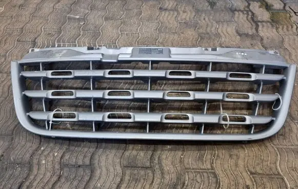 Renault Master III Front grill 8209219755