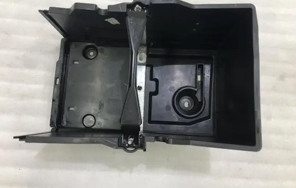 Ford C-MAX II Battery box tray AM51-10723-AD
