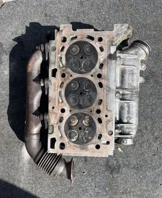 Nissan Navara D40 Engine head 8200816799